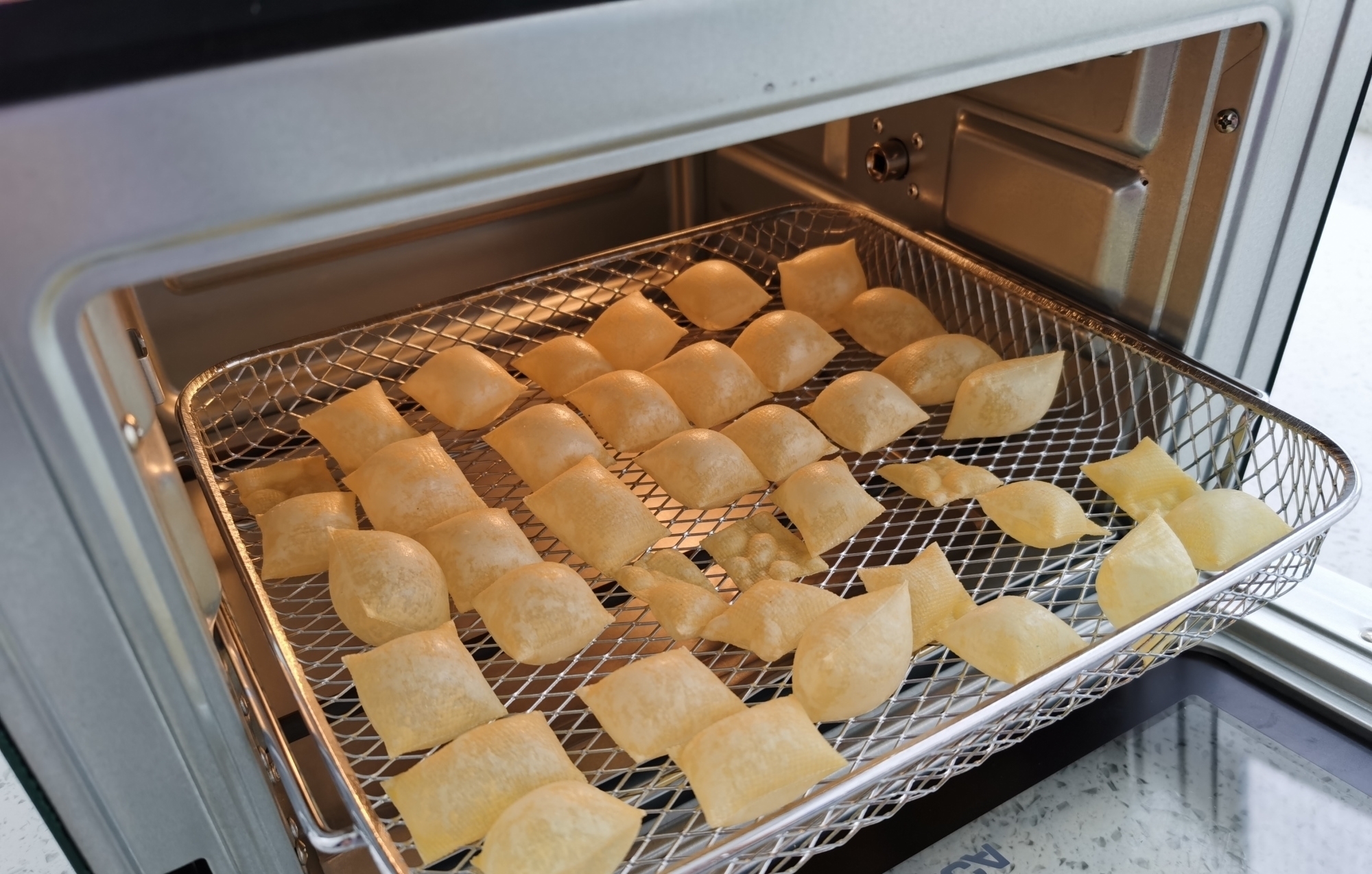 自从学会它,孩子连薯片都戒了,不用油炸,一口一个嘎嘣脆!