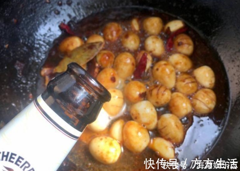 它是穷人的“补脑菜”,相当于3个鸡蛋,提高智力,脑瓜更聪明了