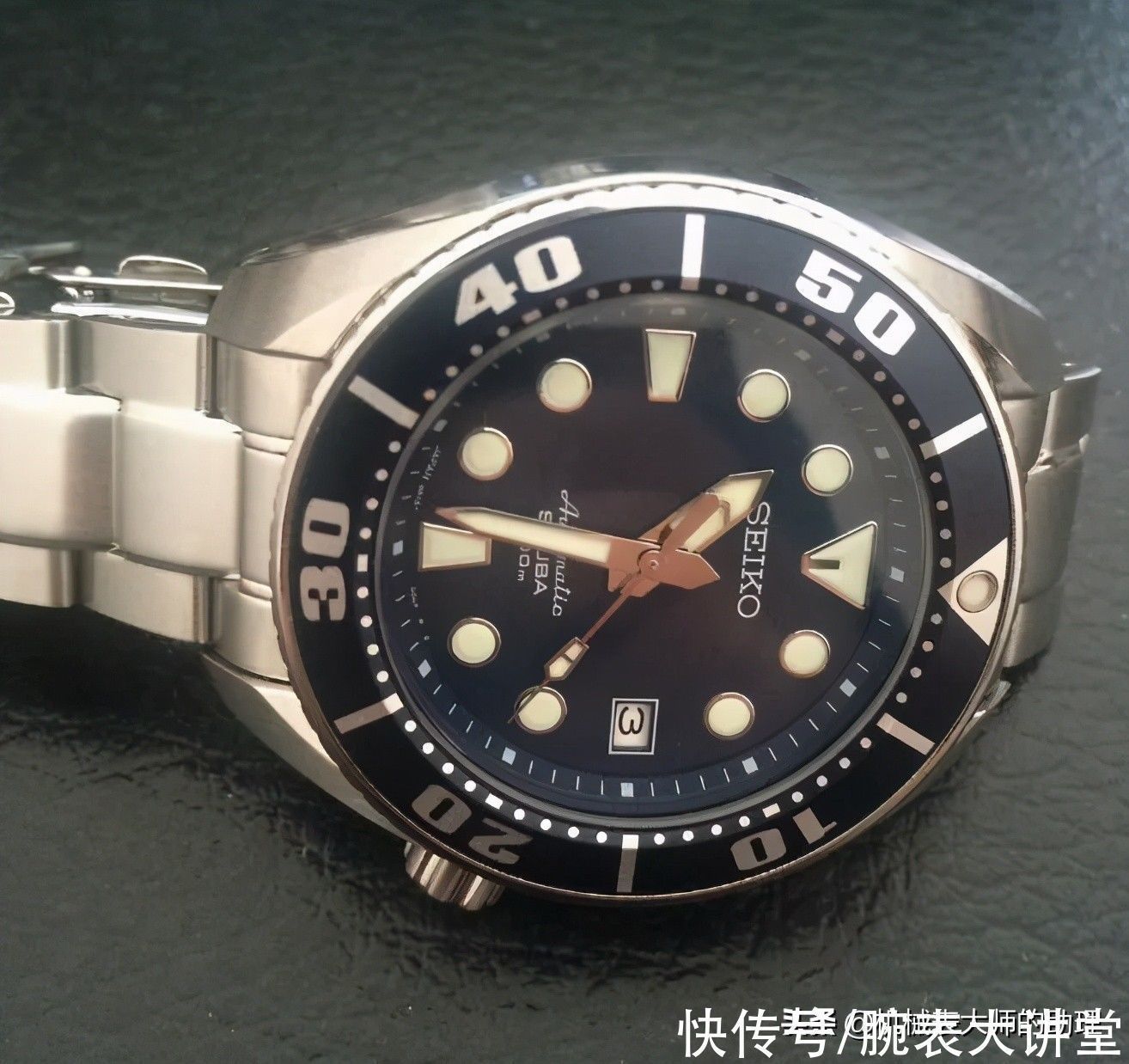 售价 那些外观极其相似的手表,为何售价却天壤之别?