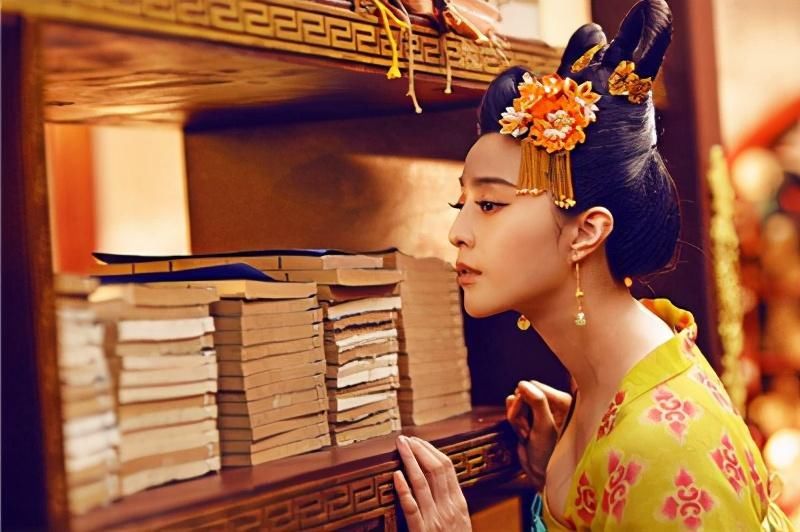 力排众议|武则天死后，李显为何会力排众议让武则天归陵？臣子为何不反对？