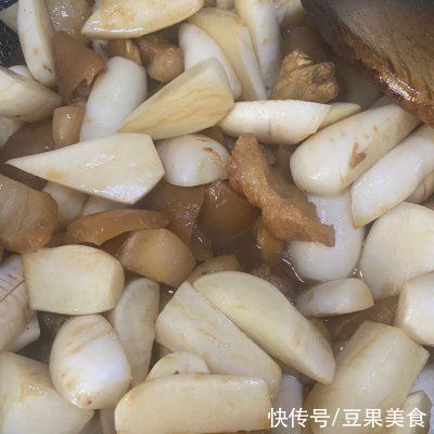 最适合冬天吃的红烧肉萝卜,美味又暖身