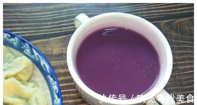 紫薯汁|夏天天热，我爱给孩子熬这汁，一向挑食的孩子，连喝2碗！