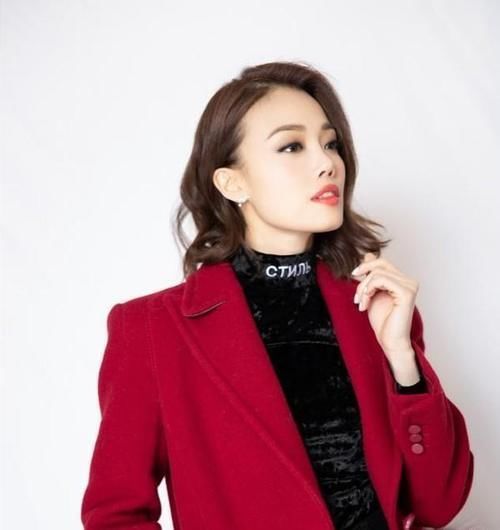 膨胀感|女人过了40岁,尽量避开这3种发型,尤其是第二种,显老又土气