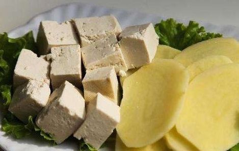 吃麻辣烫,老板乐意你点这“4样食物”,因为“更赚钱”