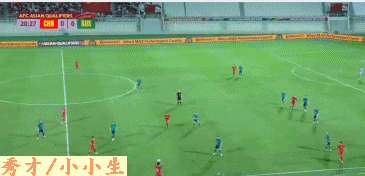 徐新|徐新如何撑起国足后腰?10个镜头给出答案,国足后腰被重新定义