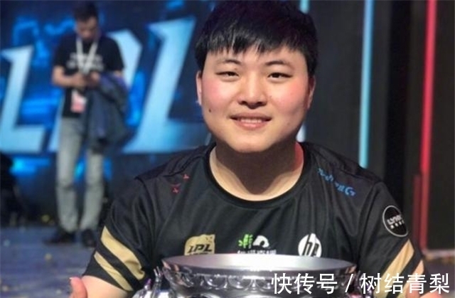 范丞丞|uzi跟这位男明星感情这么好,两人一起成立公司,为复出做准备?