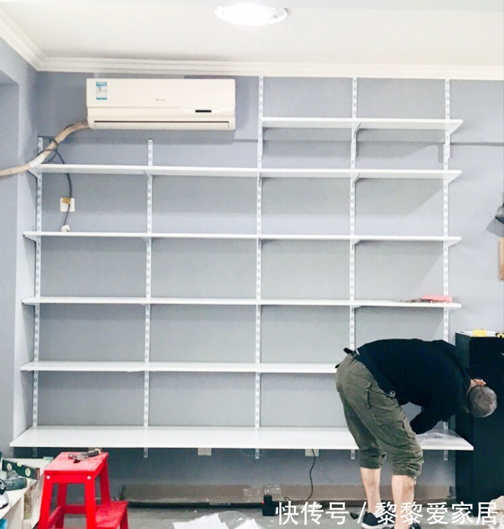 书籍|氛围感拉满的书架墙,颜值和才华二者不可辜负!