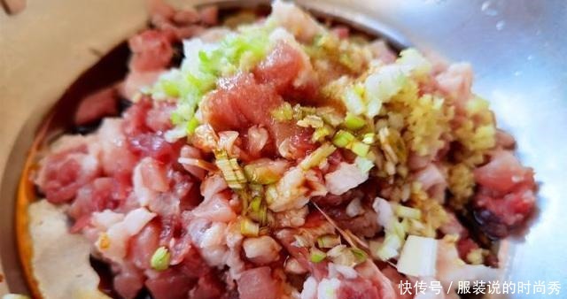 营养|秋天,此菜再不吃就过季了,营养极高,女性要多吃,烙馅饼真香