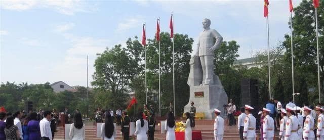 导致|越南人对黎笋的评价:实现国家南北统一,是越南民族的优秀儿子