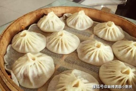 一个月|四种包子，给你10万选一种吃一个月，你怎么选？网友：妥妥的第三