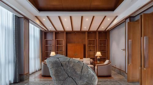 打造|天价打造的“紫禁城”豪宅,占地75000㎡,里面的装修,富贵逼人