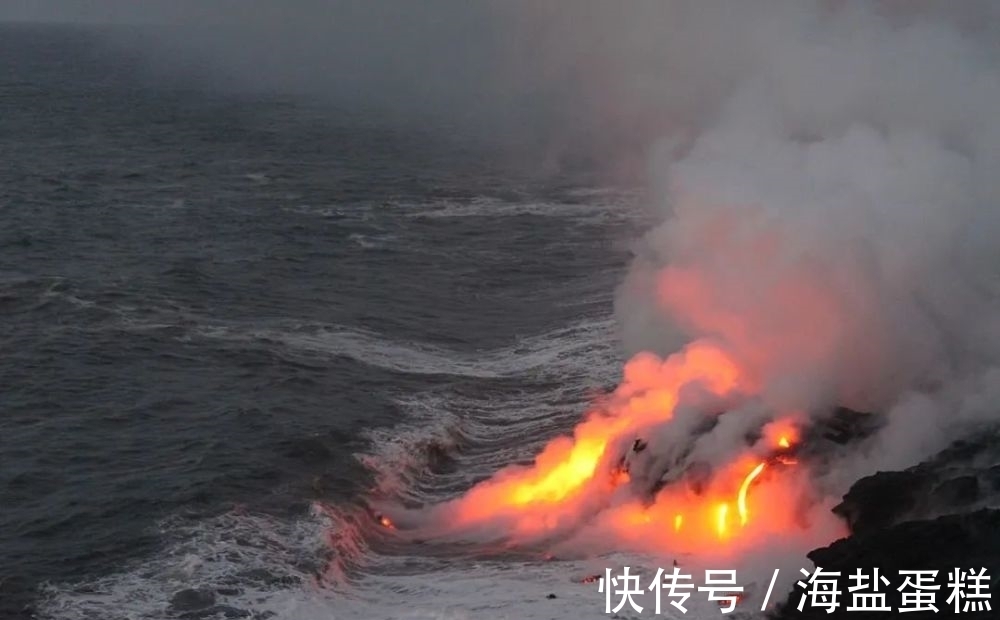 wei|海上漂来一座岛，竟是一堆石头浮在水上？