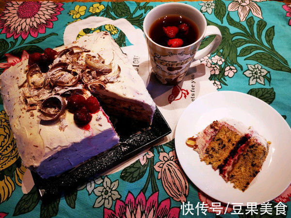 #安佳万圣烘焙奇妙夜# 巧克力覆盆子乳酪蛋糕，蛋糕预拌粉