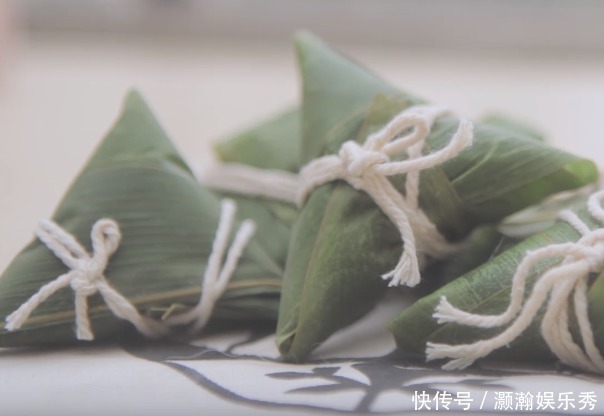 粽叶|包粽子别只用糯米了,试试这种新做法,个个晶莹剔透,Q弹不粘牙
