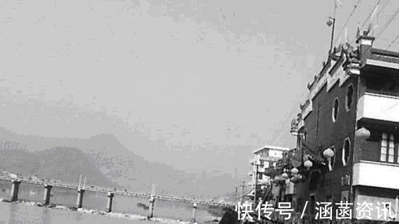 奇书#中国一奇书被封禁后,浸泡450年而不湿,一出土就改写了历史