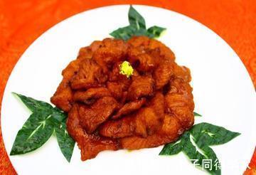 吮指大凤爪|美食推荐：鱼蟹锅巴、吮指大凤爪、五香熏鱼制作方法