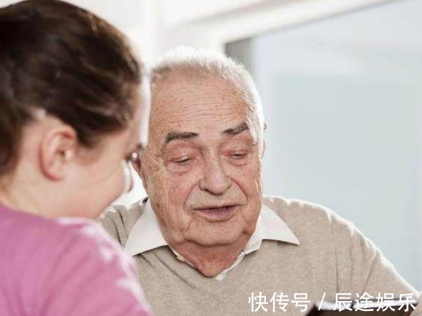 定律|百岁老人长寿定律，两“管”两“放”，可惜很多人都做不到！