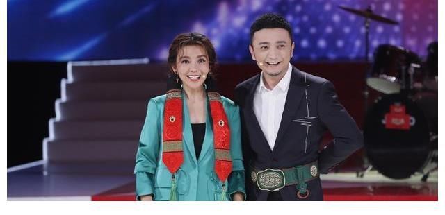 中国诗词大会|央视《向幸福出发》改版成功,主持人王为念被顶替,收视率回暖