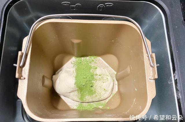 简单|一次发酵的快手面包,做法简单,松软咸香,早餐好选择,快收藏!