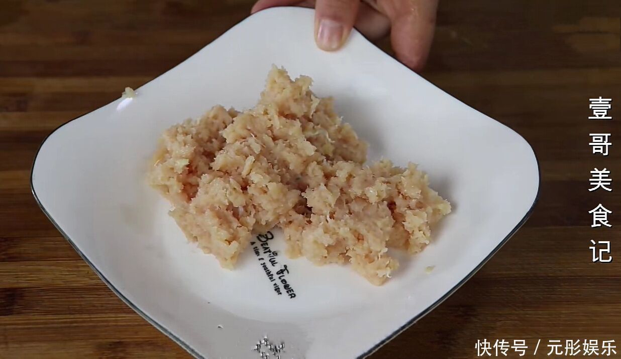 肉末|西兰花里加5个鸡蛋,教你新做法,出锅就扫光,营养解馋比肉还香