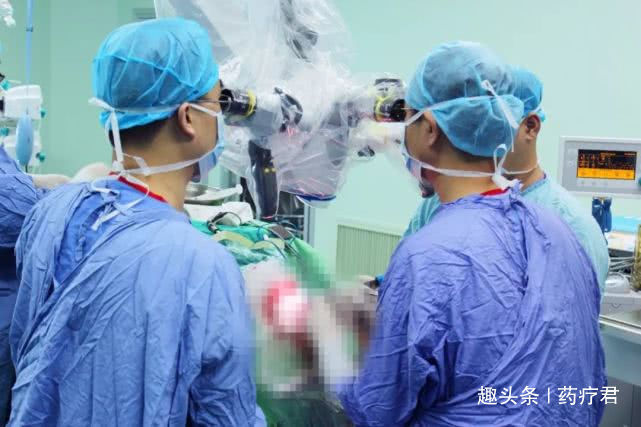 心血管病|体检发现颈动脉斑块，对身体有哪些危害，需要手术切除吗