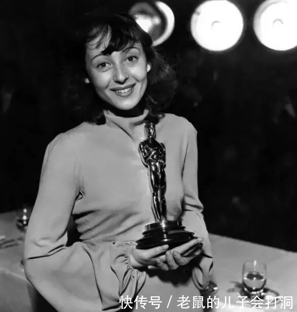 海逝|憑什么都罵她不要臉?