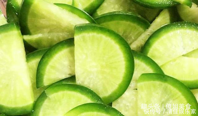 每年年夜饭总少不了此菜,颜值高味道好,客人都夸好吃,比吃肉香