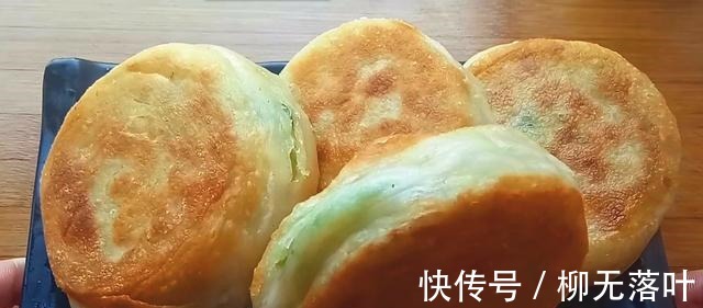 萝卜这样做太好吃了，皮薄馅大，个个鼓大泡，润燥又清肺！