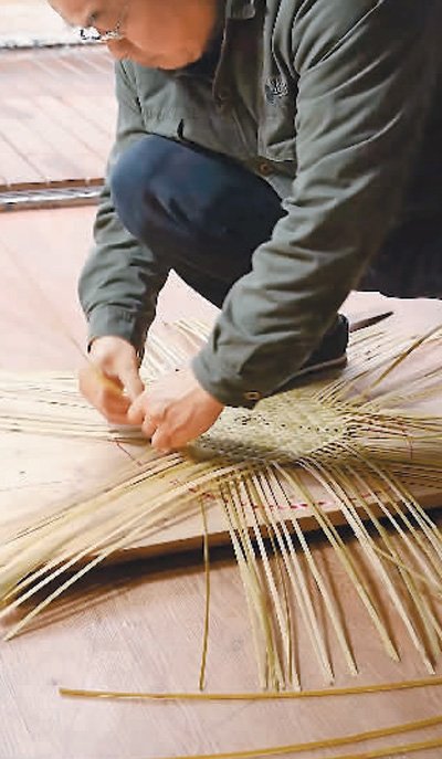 手艺人|非遗竹编手艺人再度走红:编出的二维码能扫出来