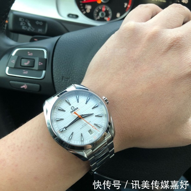潜水表|欧米茄海马中的“万能手表”,可不是你以为的海马300