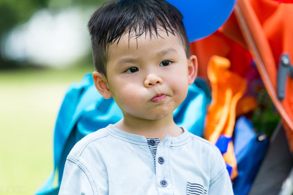 半成品|这3种所谓的“好东西”给孩子吃,没营养的同时还不长个,家长留心吧!