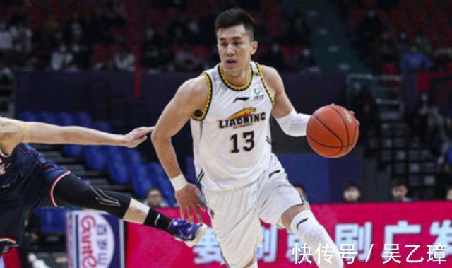 徐杰|砍38+6+10!胡明轩徐杰大爆发,郭艾伦21中9,杜锋摊牌辽宁男篮