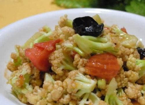 莱菔子素|爱吃花菜的人，身体不会差，但切忌与此物同食，还有人傻傻不清楚