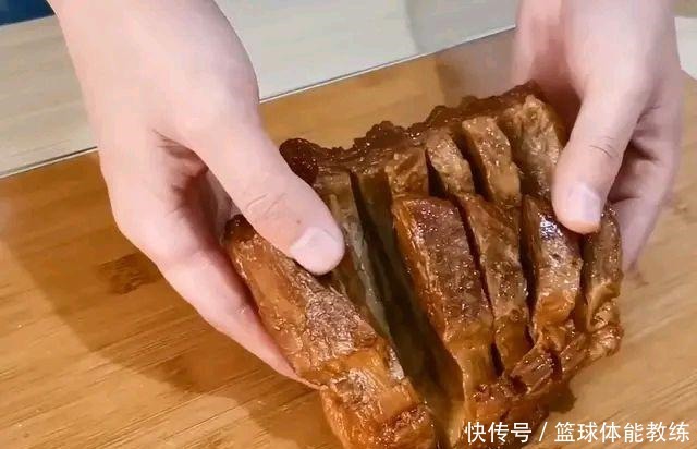 五花肉别只会红烧了,教你一个新做法,软烂入味特解馋,太好吃了