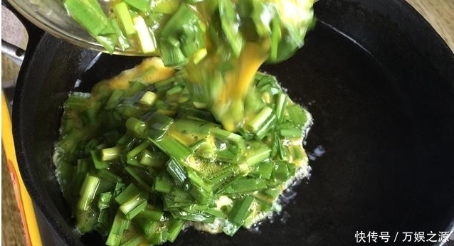 小菜|天天吃的一道家常小菜,多加一料味道立刻变得不一样