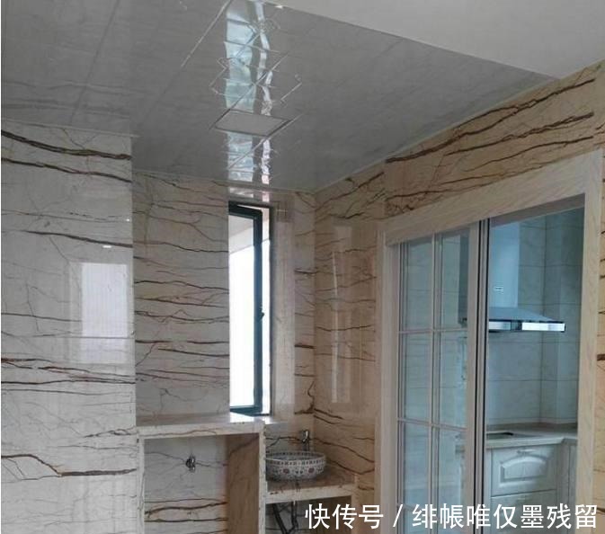 完工|老公硬把全房贴“虎皮纹”瓷砖，硬装完工后我懵了！谁见过！