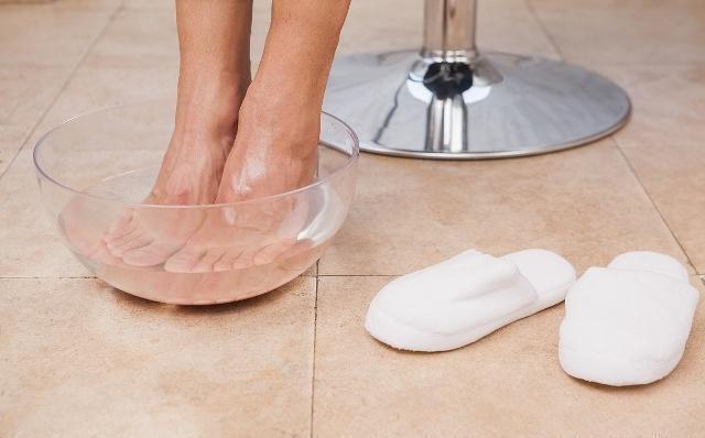 身体|泡脚2不能、洗澡2不宜、洗头2不要,若你能牢记,身体会感激你