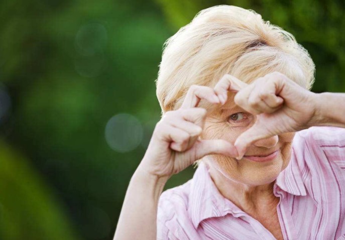 秘诀|“长寿秘诀”被发现,做好这件“小事”,比喝水、运动更重要!