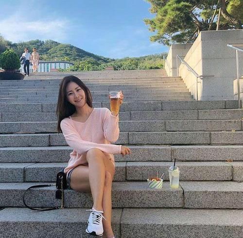 体重|健身女神体重曾经达到68公斤, 坚持锻炼, 从丑小鸭变成白天鹅!