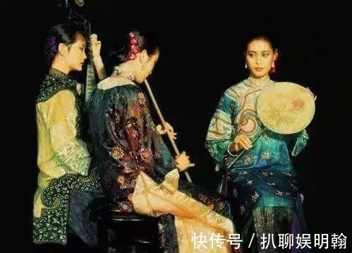 willi气质独特,魅力迷人:盘点中外油画大师们笔下的那些女神