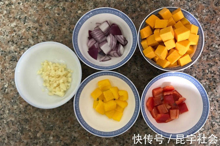 咖喱汤汁|咖喱这样做,香浓味美,学会了再也不去外面吃了