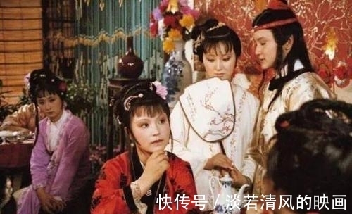 宝钗@一双鞋都被袭人利用到极致,湘云、黛玉和宝钗被袭人耍得团团转