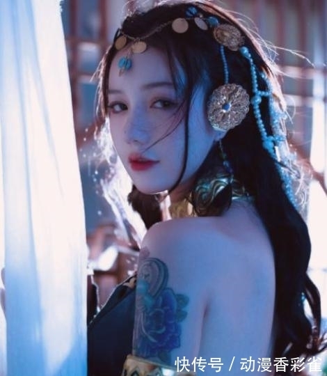 COS|高颜值美女COS永劫无间迦南,只因身材太好,播放量破百万