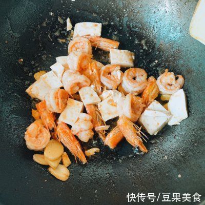 海虾|低脂超鲜黄瓜虾仁豆腐汤