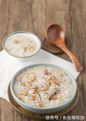 腰果|腰果松仁粥,营养全面,软硬可口,早餐很合适