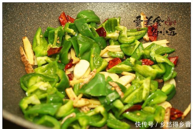 干锅|色香味俱全的干锅牛蛙,做起来一点也不难