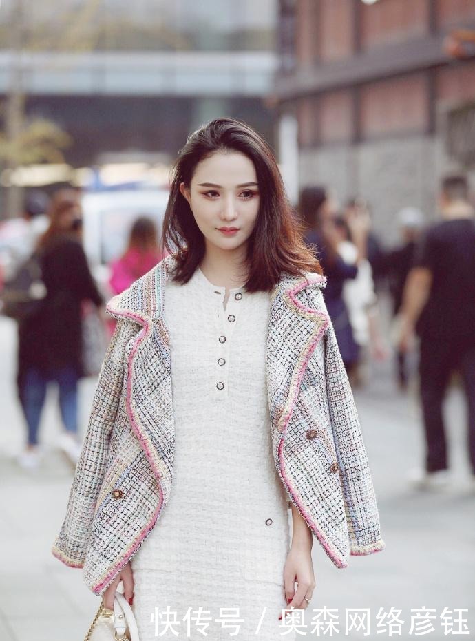 香风|街拍:美美的小香风,颜值高真的很吃香