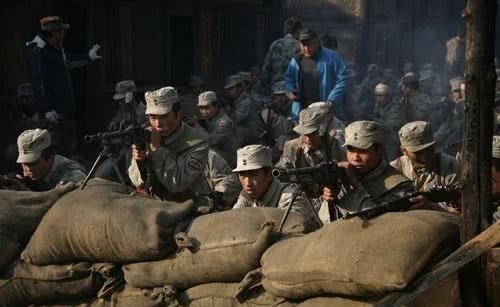 开国|开国中将喜欢和士兵打牌,输了的要掌嘴画王八