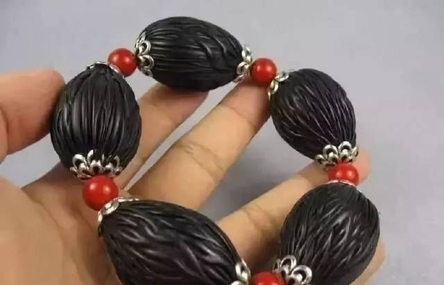 千丝菩提@盘点：十种小众文玩菩提，文玩圈的非主流，到底好在哪