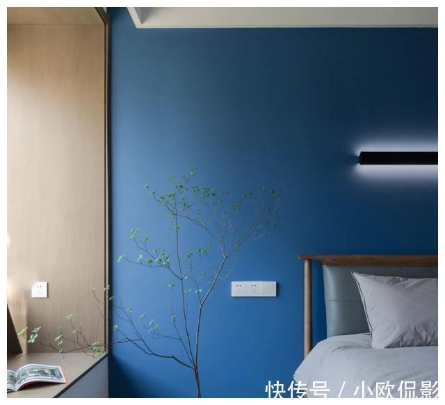 玄关|家里大阳台不想只晾衣服？学学她家做法，多出一间房，还有格调！